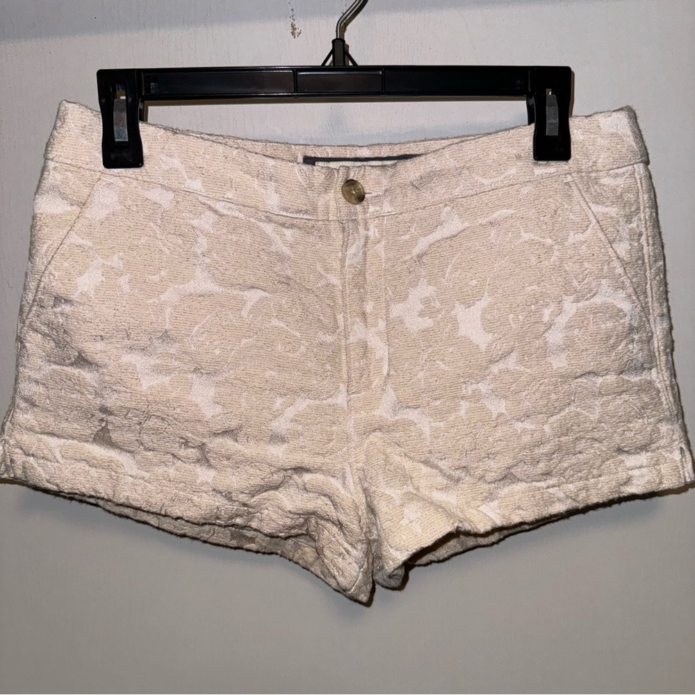 Abercrombie & Fitch Gold & Cream Shorts Size 8